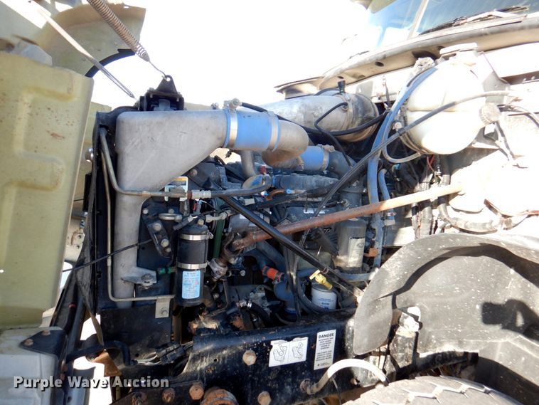 image for item DM6121 2007 Mack CV713  dump truck