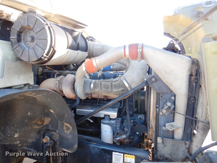 image for item DM6121 2007 Mack CV713  dump truck