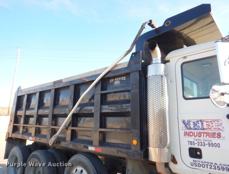 image for item DM6121 2007 Mack CV713  dump truck