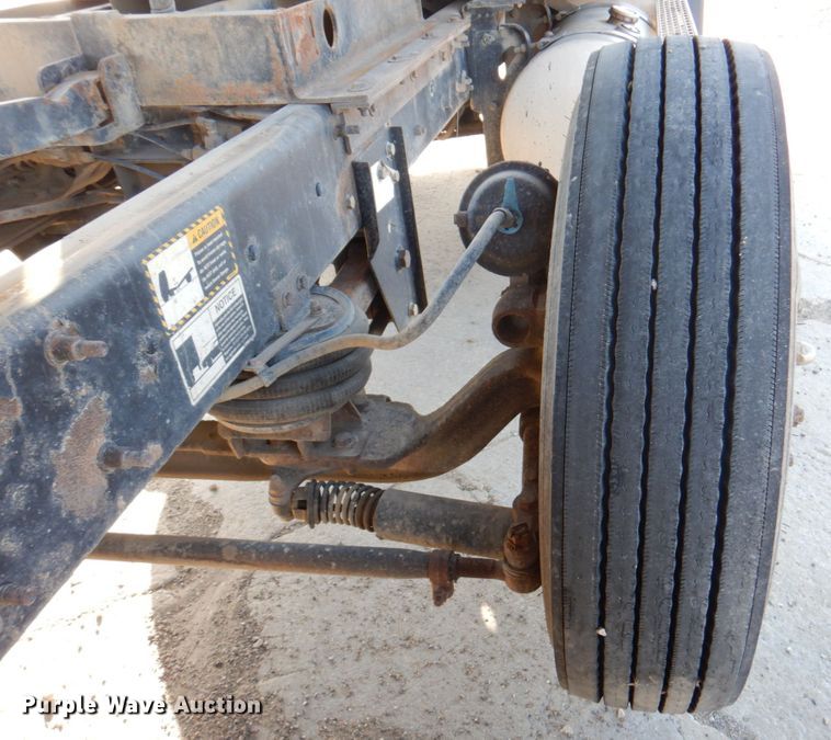 image for item DM6121 2007 Mack CV713  dump truck