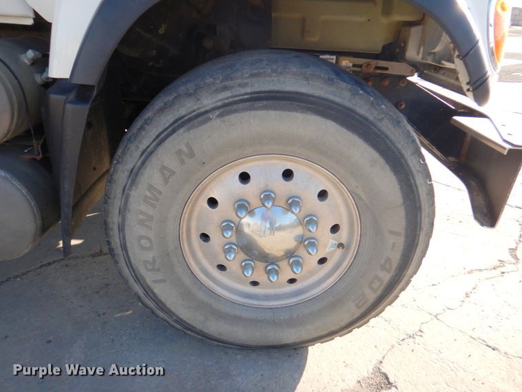 image for item DM6121 2007 Mack CV713  dump truck