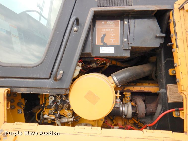 image for item DM6122 2001 Caterpillar 963C  track loader