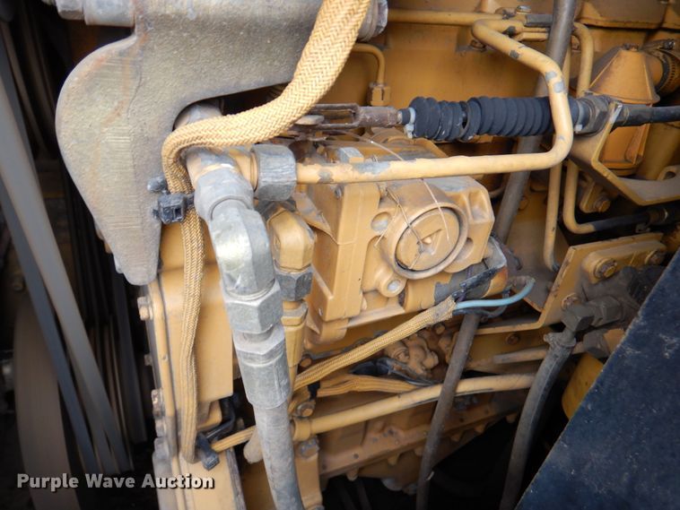 image for item DM6122 2001 Caterpillar 963C  track loader