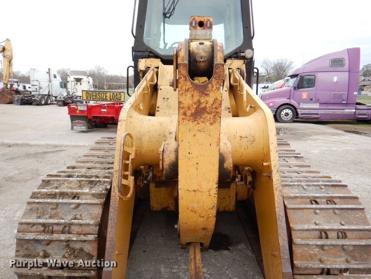 image for item DM6122 2001 Caterpillar 963C  track loader