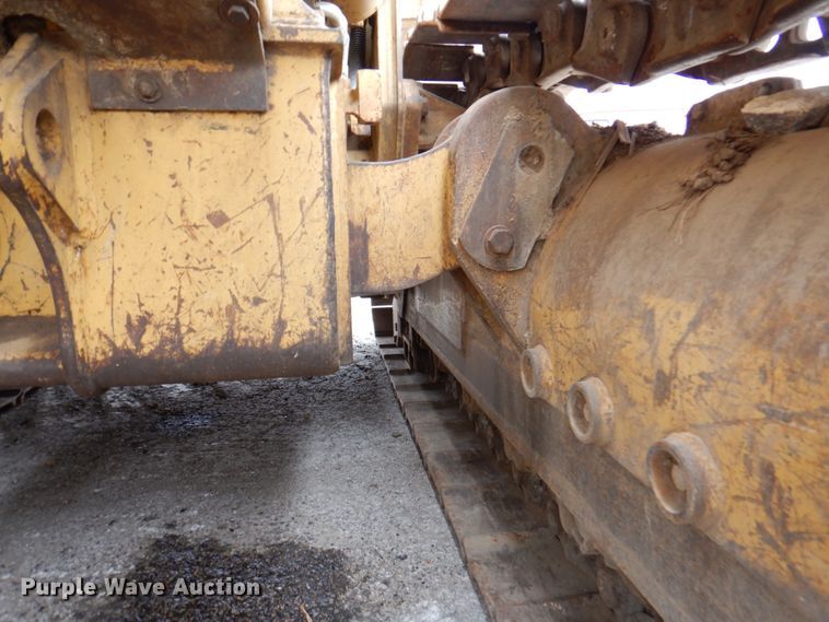 image for item DM6122 2001 Caterpillar 963C  track loader