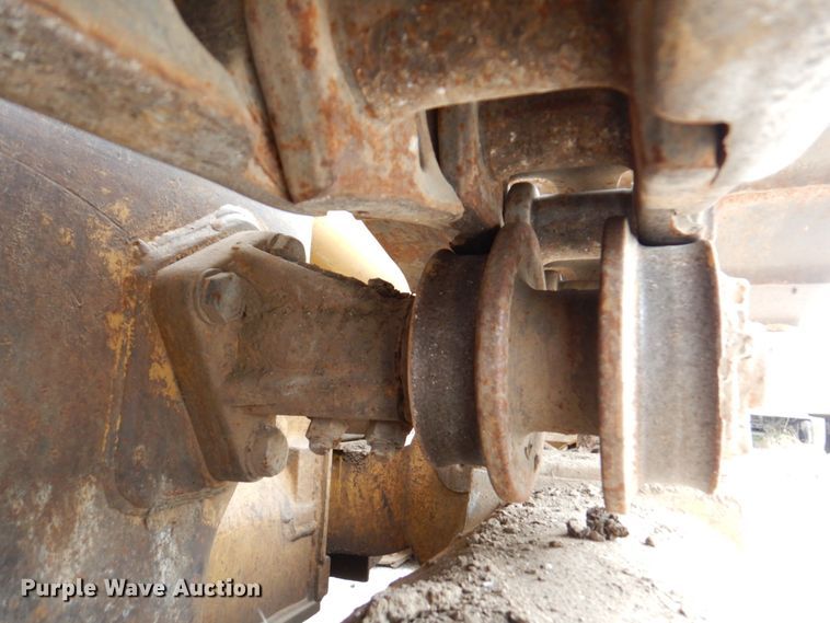 image for item DM6122 2001 Caterpillar 963C  track loader