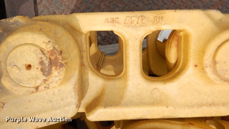 image for item DM6122 2001 Caterpillar 963C  track loader