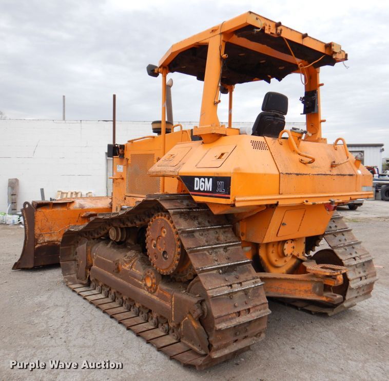 image for item DM6124 1999 Caterpillar D6M XL  dozer