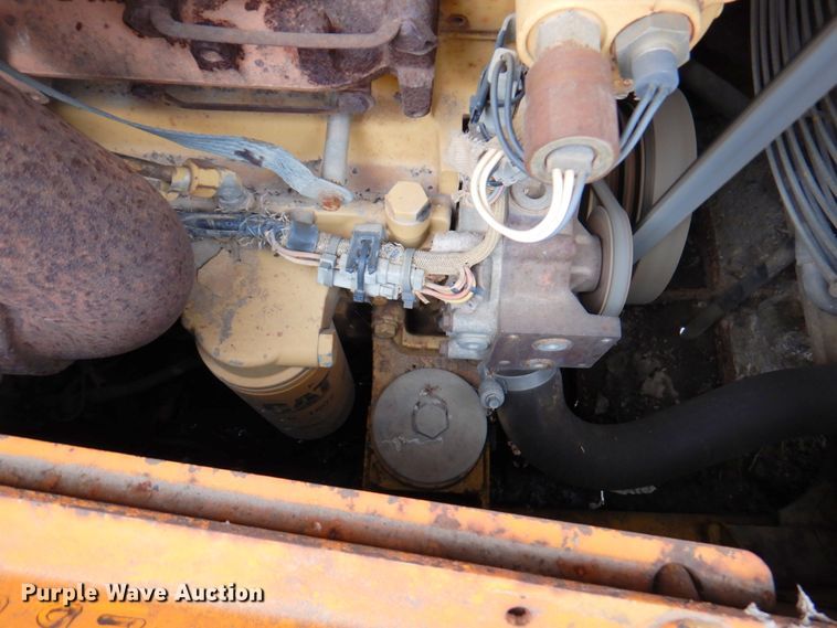 image for item DM6124 1999 Caterpillar D6M XL  dozer