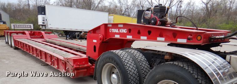 image for item DM6126 2005 Trail King TK110HDG-503  lowboy equipment trailer