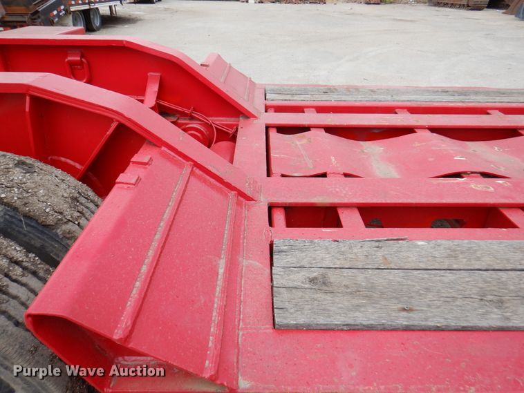 image for item DM6126 2005 Trail King TK110HDG-503  lowboy equipment trailer