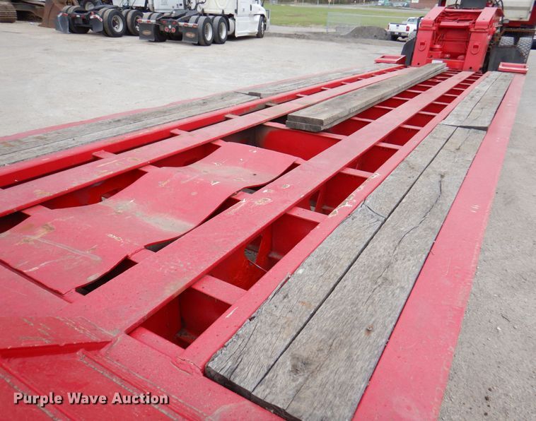 image for item DM6126 2005 Trail King TK110HDG-503  lowboy equipment trailer