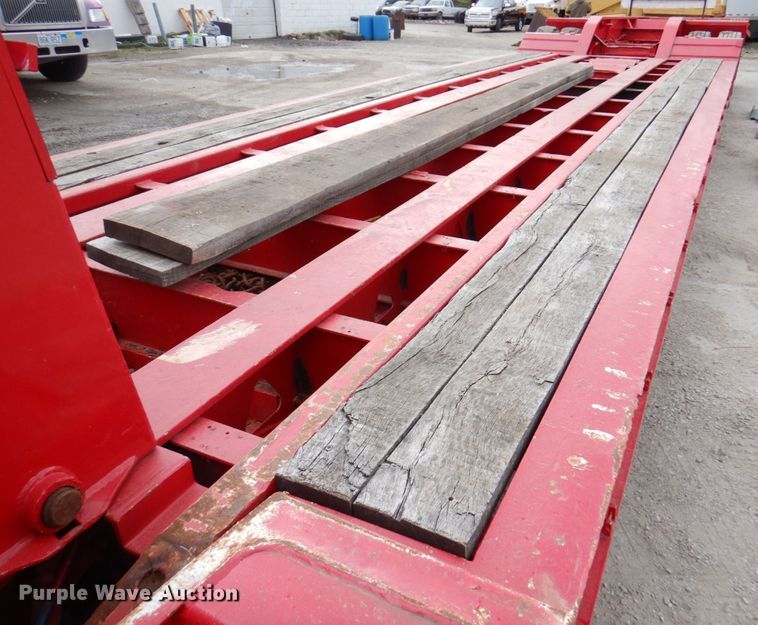 image for item DM6126 2005 Trail King TK110HDG-503  lowboy equipment trailer