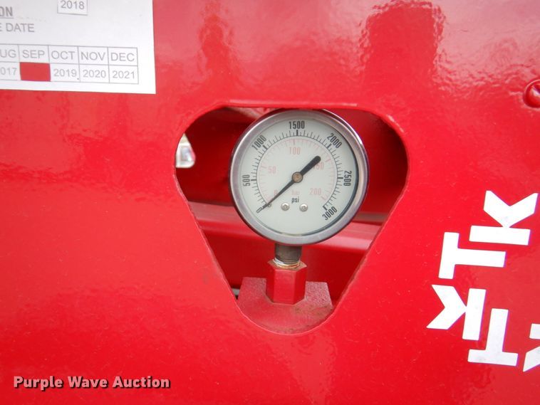 image for item DM6126 2005 Trail King TK110HDG-503  lowboy equipment trailer