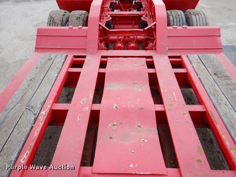 image for item DM6126 2005 Trail King TK110HDG-503  lowboy equipment trailer