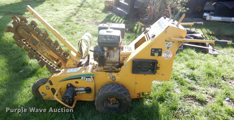 image for item DM6134 2006 Vermeer RT100  trencher