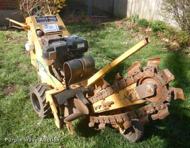 image for item DM6134 2006 Vermeer RT100  trencher