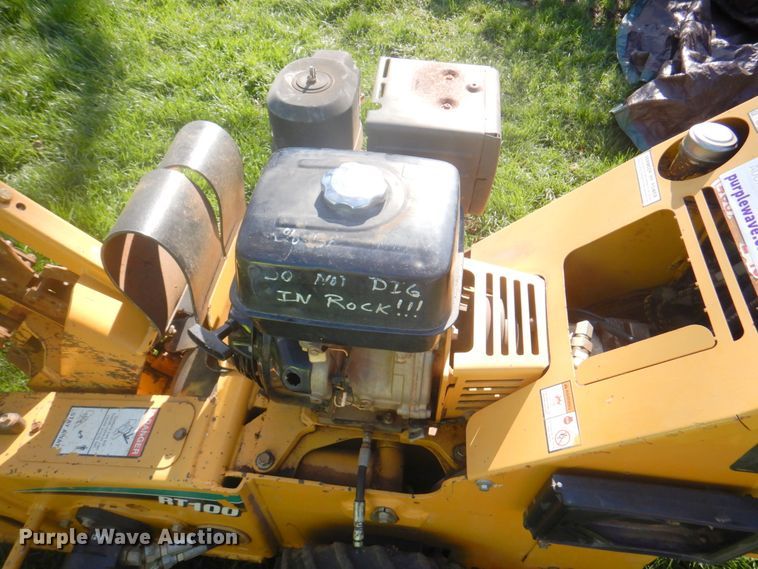 image for item DM6134 2006 Vermeer RT100  trencher