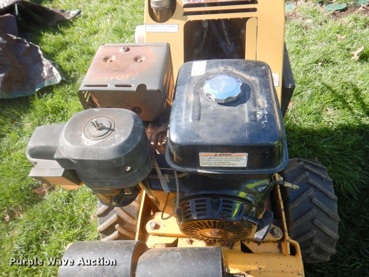image for item DM6134 2006 Vermeer RT100  trencher