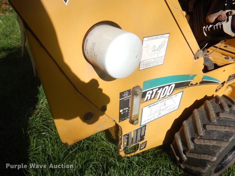 image for item DM6134 2006 Vermeer RT100  trencher