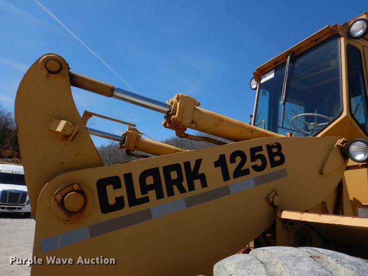 image for item DM7288 Clark 125B  wheel loader