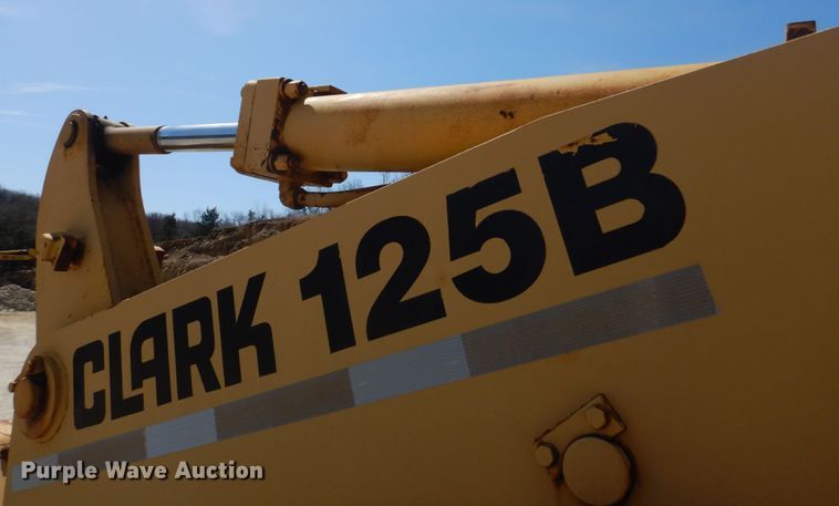 image for item DM7288 Clark 125B  wheel loader