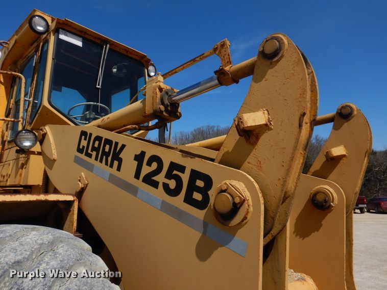 image for item DM7288 Clark 125B  wheel loader