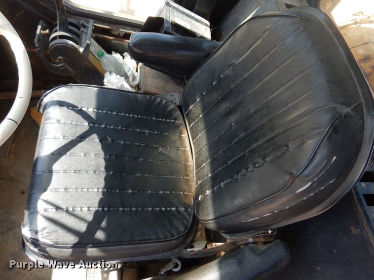 image for item DM7288 Clark 125B  wheel loader