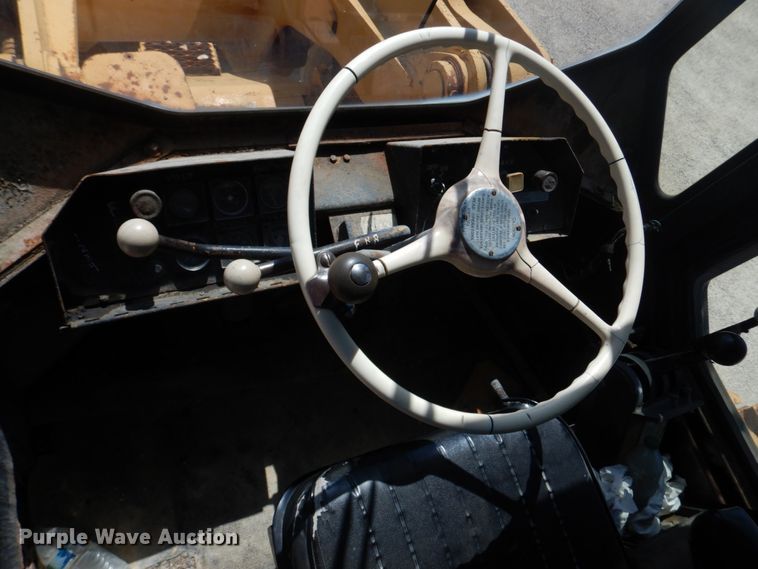 image for item DM7288 Clark 125B  wheel loader