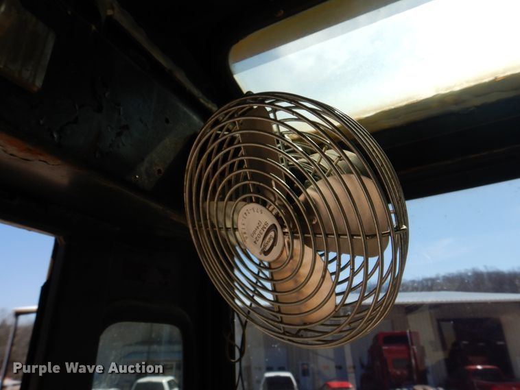 image for item DM7288 Clark 125B  wheel loader