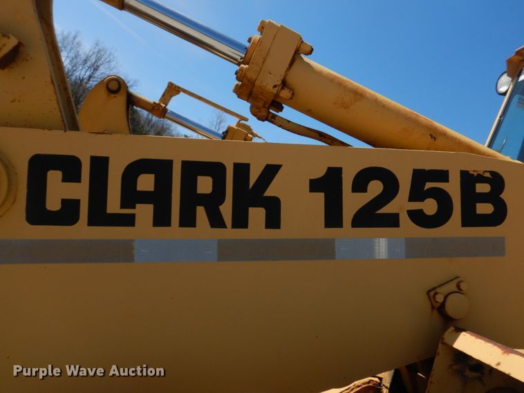 image for item DM7288 Clark 125B  wheel loader