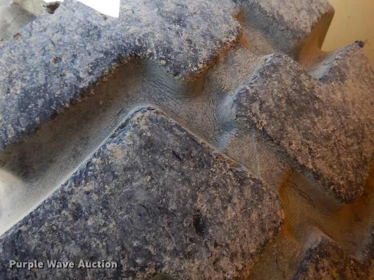 image for item DM7288 Clark 125B  wheel loader