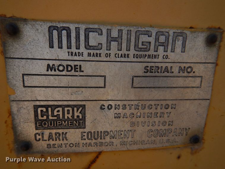image for item DM7288 Clark 125B  wheel loader