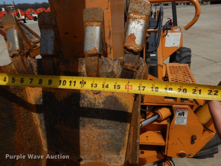 image for item DM7298 2002 Case 960  trencher