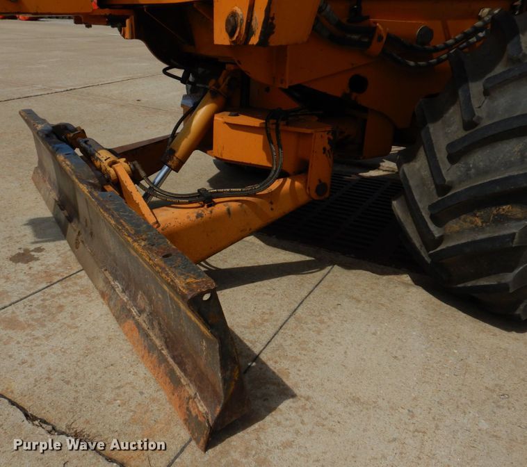 image for item DM7298 2002 Case 960  trencher