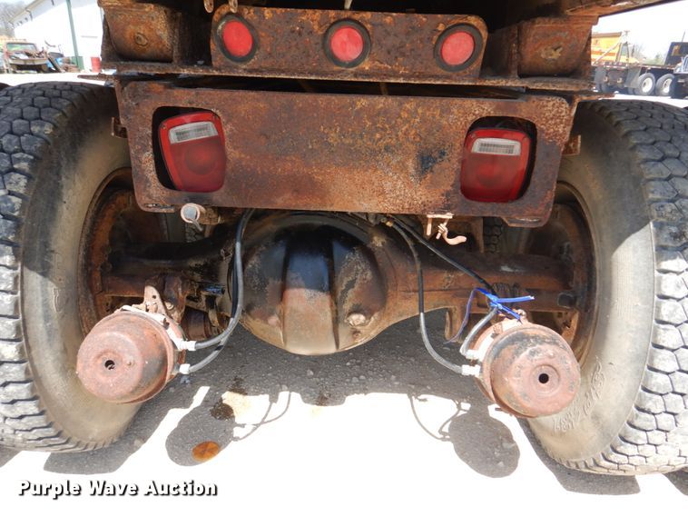 image for item DM7311 1985 Ford LT8000  dump truck