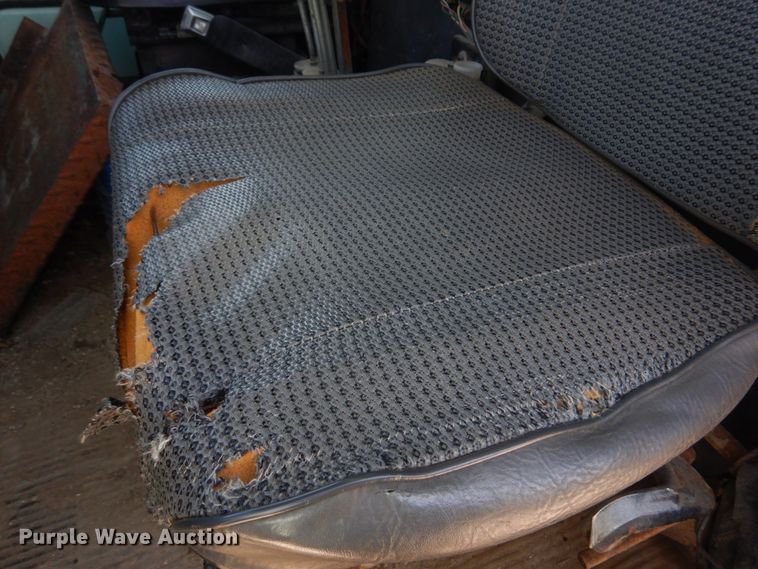 image for item DM7311 1985 Ford LT8000  dump truck