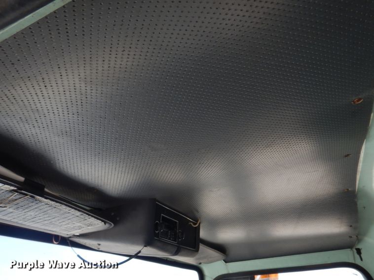 image for item DM7311 1985 Ford LT8000  dump truck