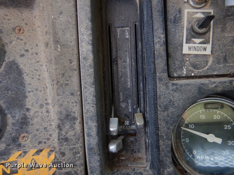 image for item DM7311 1985 Ford LT8000  dump truck