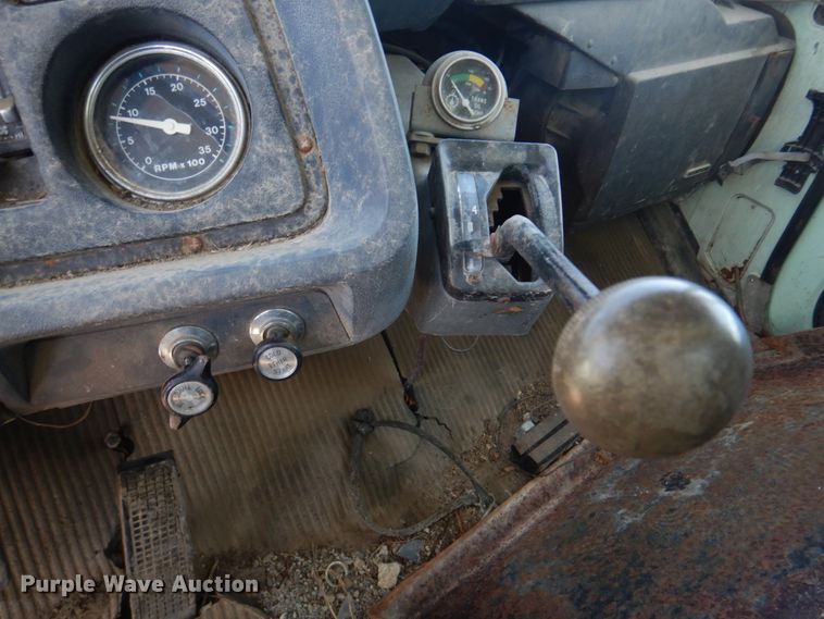 image for item DM7311 1985 Ford LT8000  dump truck