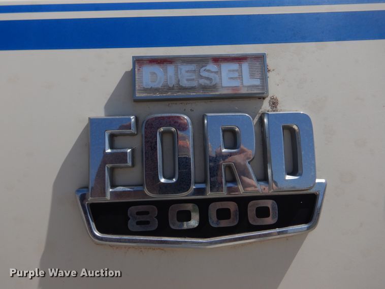 image for item DM7311 1985 Ford LT8000  dump truck