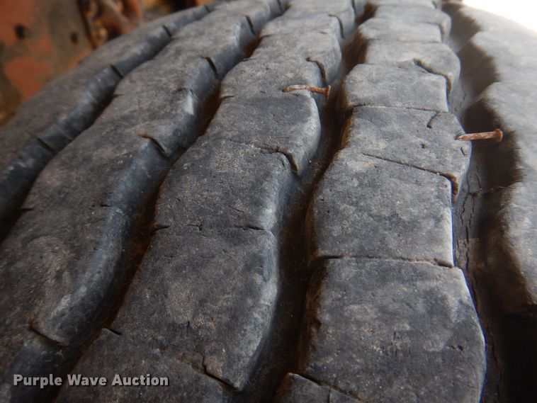 image for item DM7311 1985 Ford LT8000  dump truck