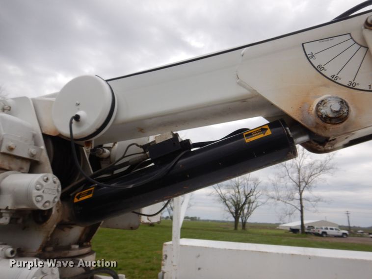 image for item DM7315 2000 Ford F550 Super Duty XL  utility / service truck