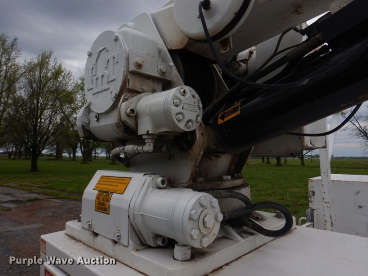 image for item DM7315 2000 Ford F550 Super Duty XL  utility / service truck