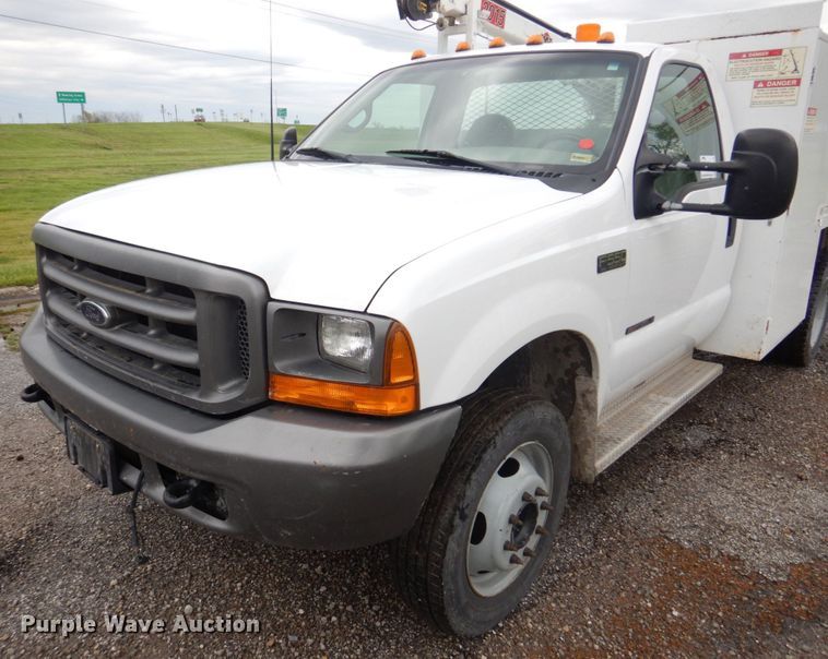 image for item DM7315 2000 Ford F550 Super Duty XL  utility / service truck