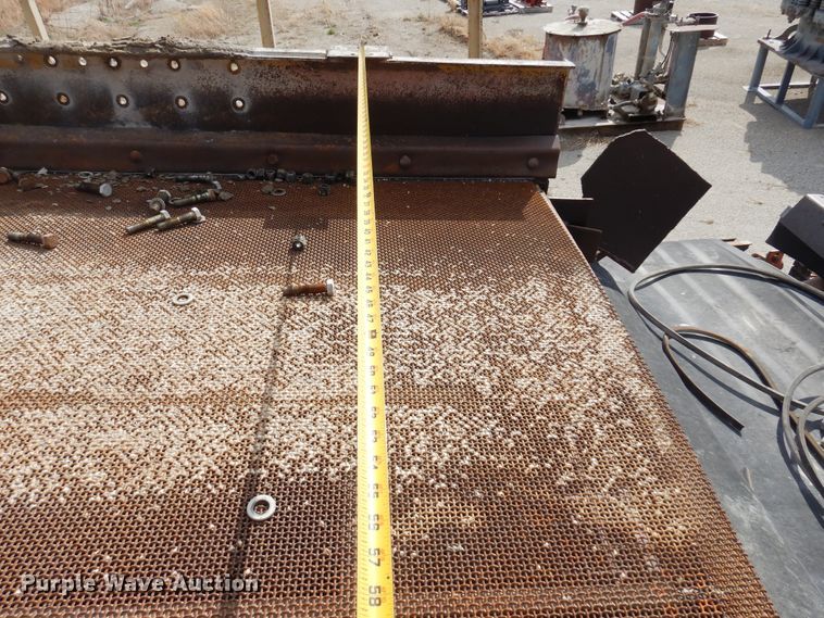 image for item DN0282 Cedarapids deck screen