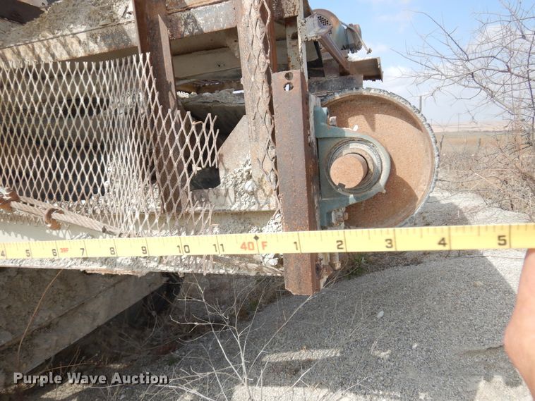 image for item DN0282 Cedarapids deck screen