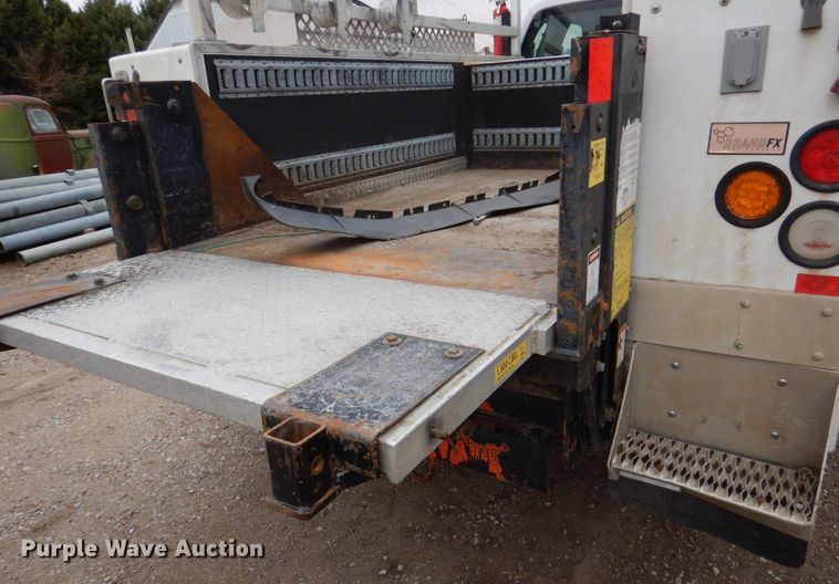 image for item DN7300 2008 Ford F450 Super Duty XL  utility / service truck