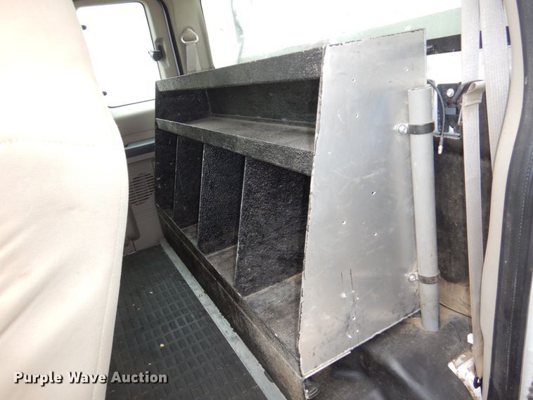 image for item DN7300 2008 Ford F450 Super Duty XL  utility / service truck