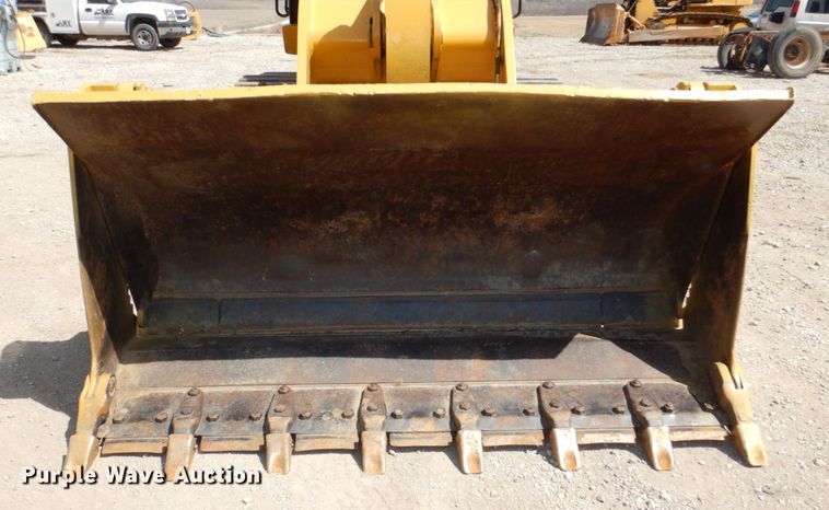 image for item DN7313 2001 Caterpillar 953C  track loader